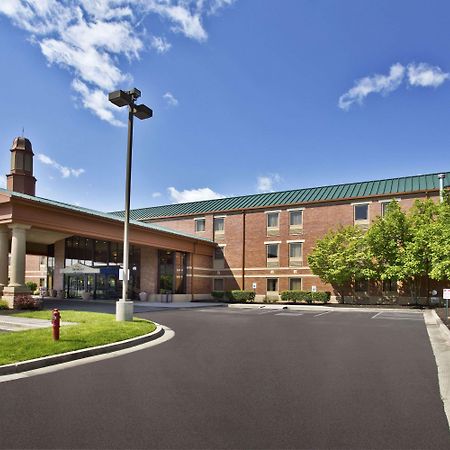 Baymont By Wyndham Knoxville/Cedar Bluff Екстер'єр фото