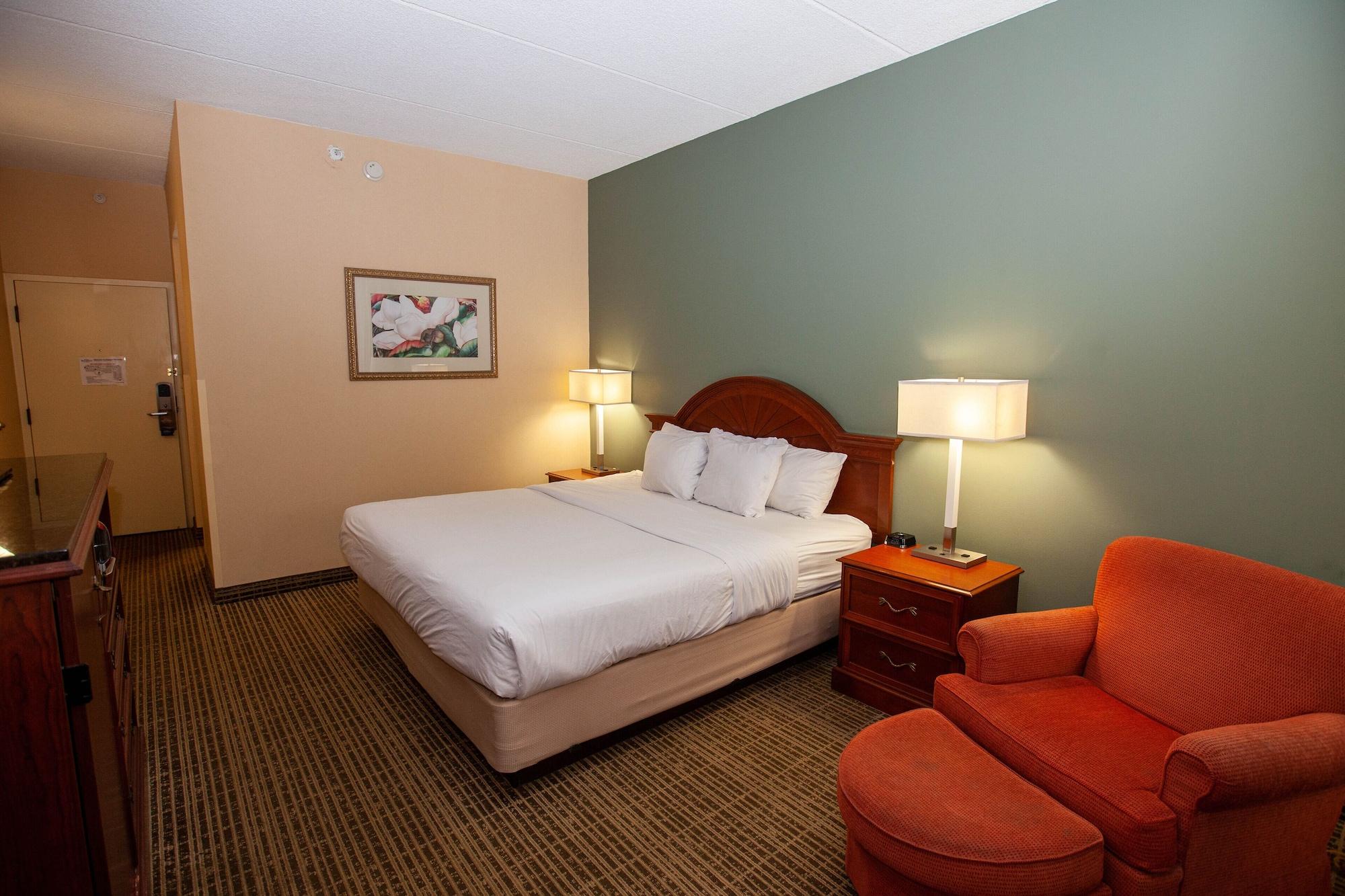 Baymont By Wyndham Knoxville/Cedar Bluff Екстер'єр фото