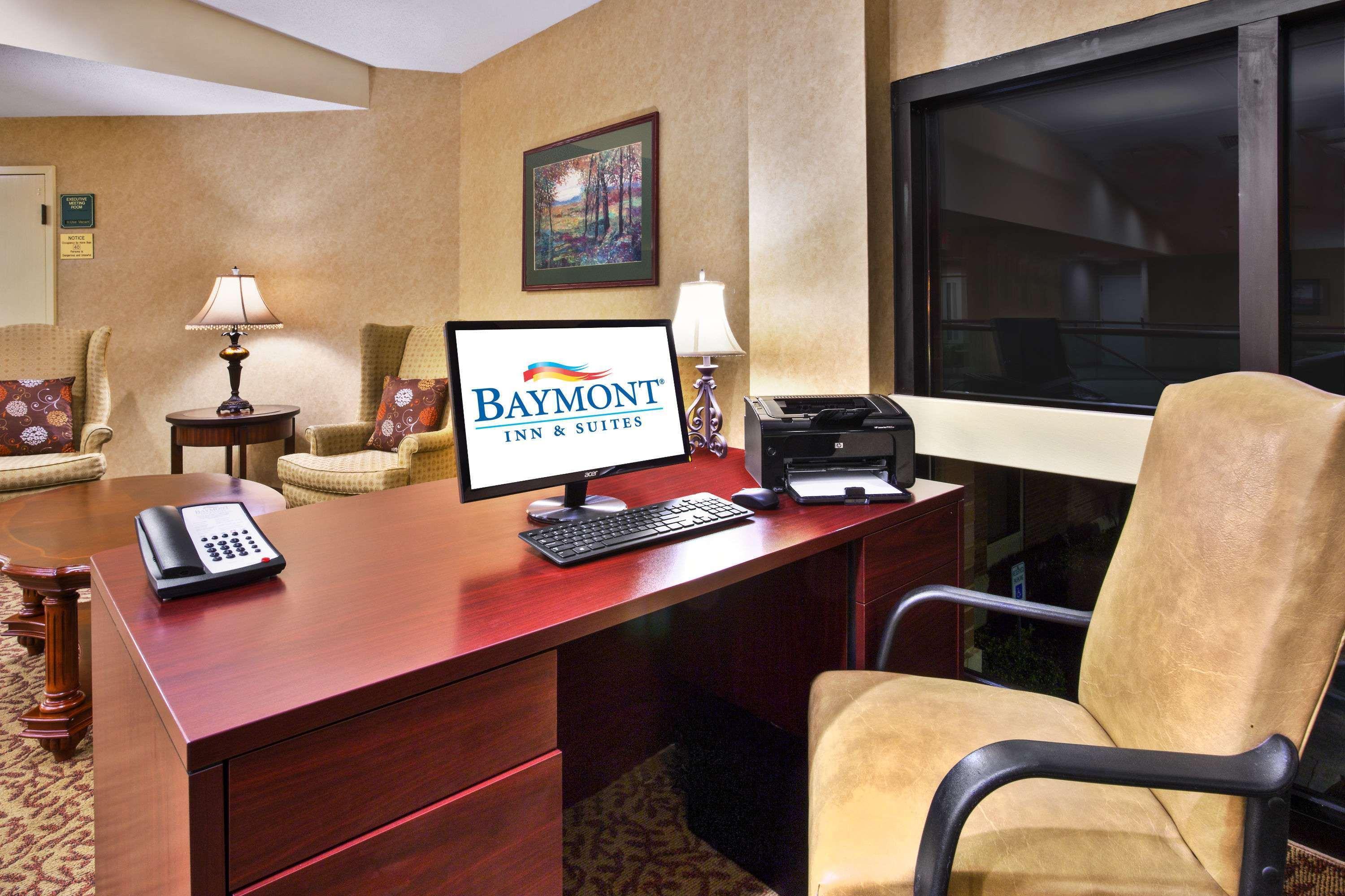 Baymont By Wyndham Knoxville/Cedar Bluff Екстер'єр фото