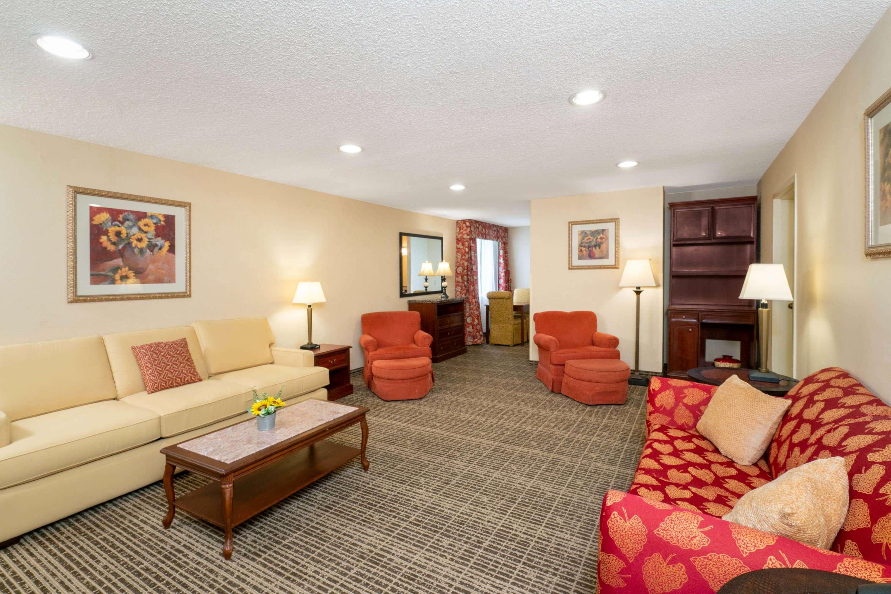 Baymont By Wyndham Knoxville/Cedar Bluff Екстер'єр фото