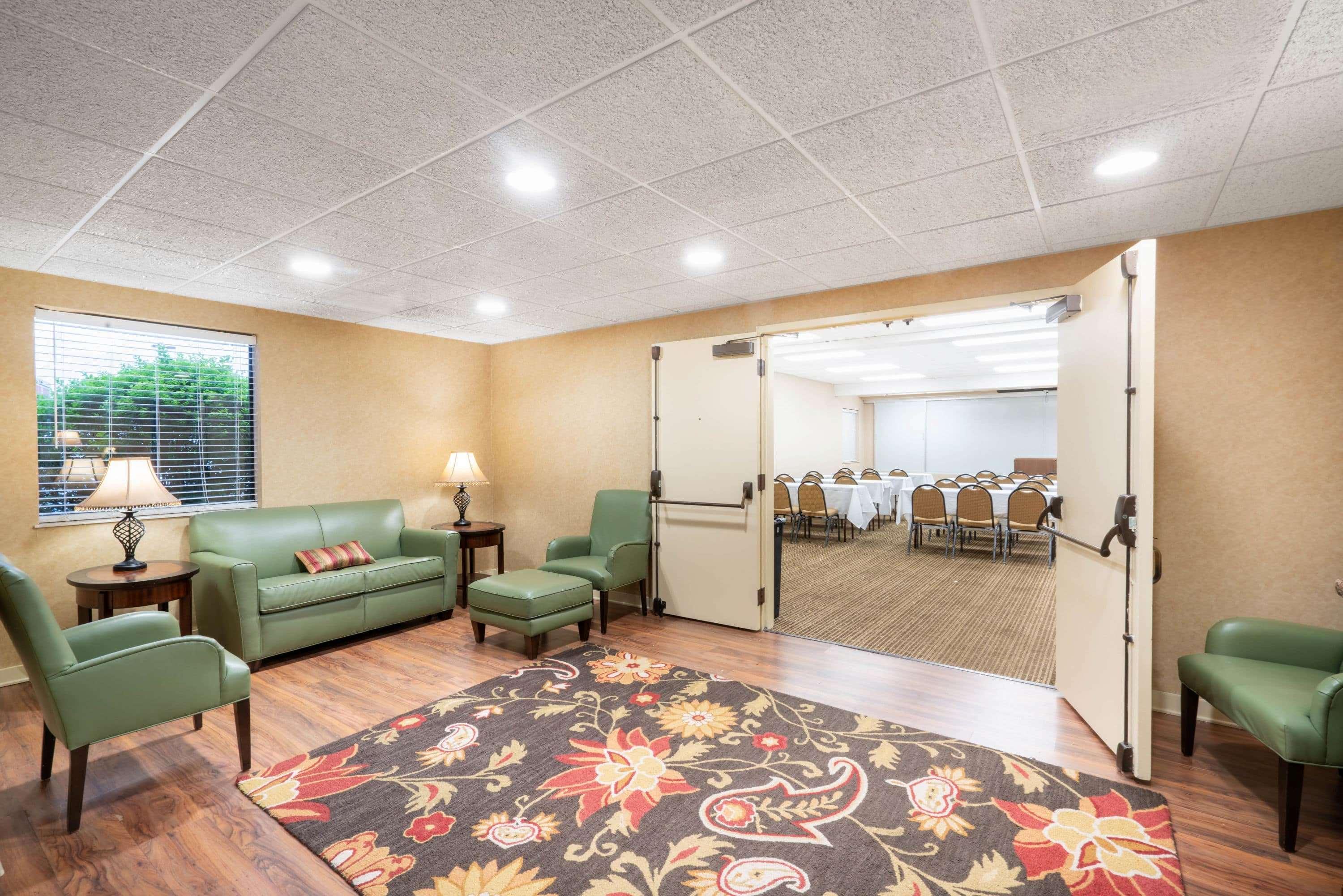 Baymont By Wyndham Knoxville/Cedar Bluff Екстер'єр фото